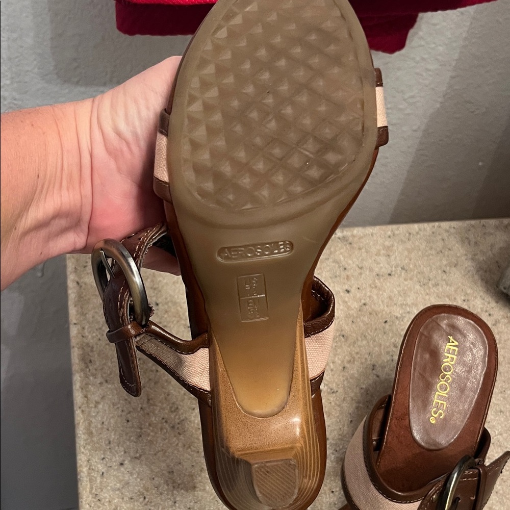 AEROSOLES Cream and Brown Leather Strappy Heels - Picture 6 of 7